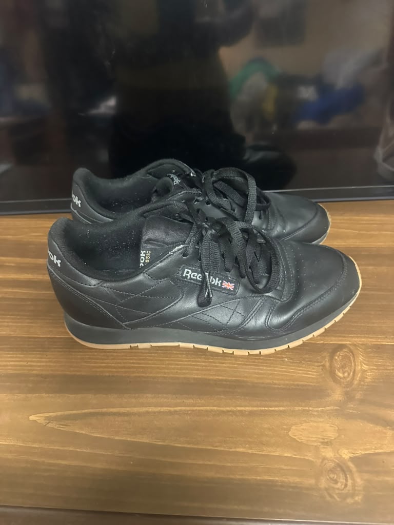 Reebok Classic Leather Sneakers - Black
